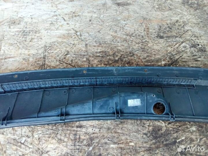 Жабо Geely Emgrand EC7