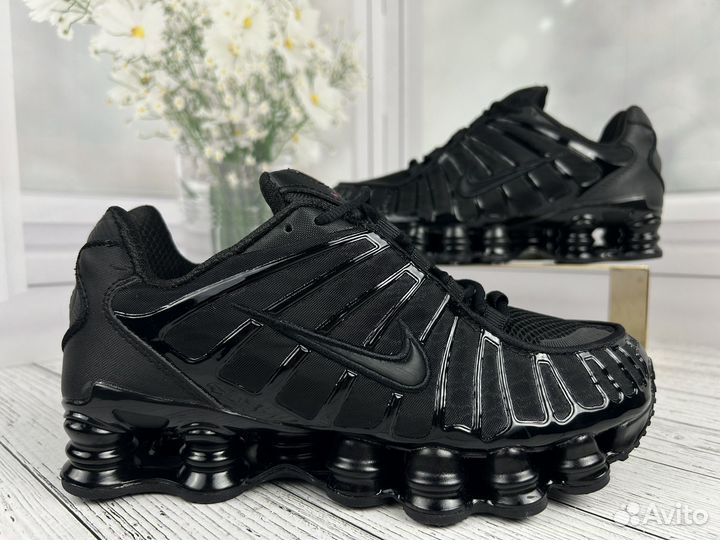 Кроссовки женские Nike Shox TL