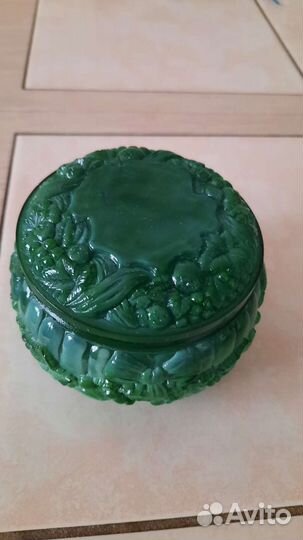 Шкатулка новая из малахита