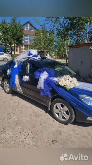 Украшения на свадебные машины