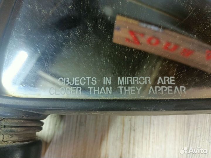 Зеркало правое Isuzu Rodeo