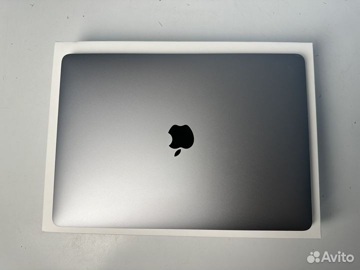 MacBook Pro 13 2020 M1 256Gb (Gray, 295 циклов)