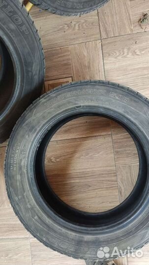 Dunlop Winter Maxx SJ8 225/60 R17 99R