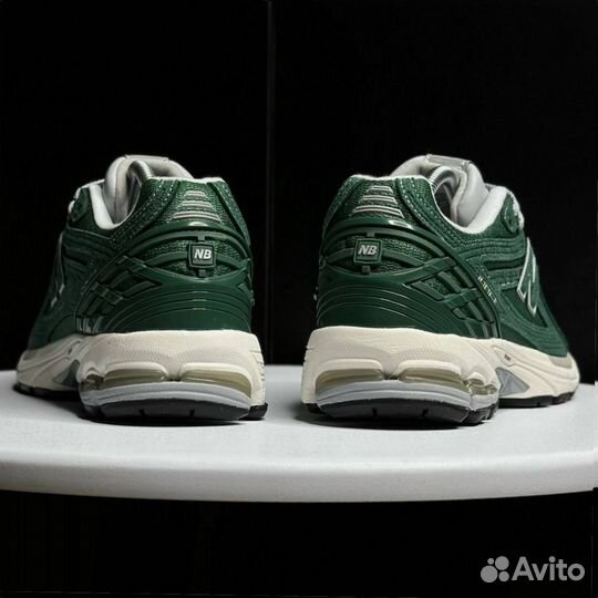 Кроссовки New Balance 1906R green