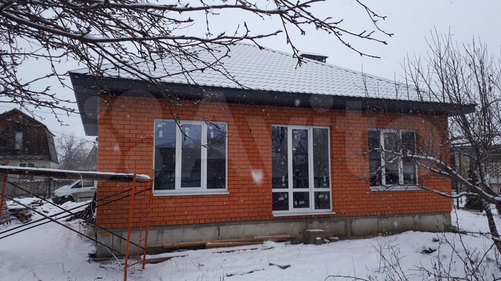 Дом 82 м² на участке 6 сот.