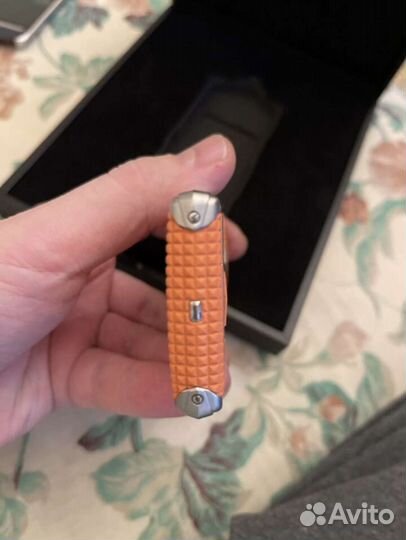 Vertu constellation T