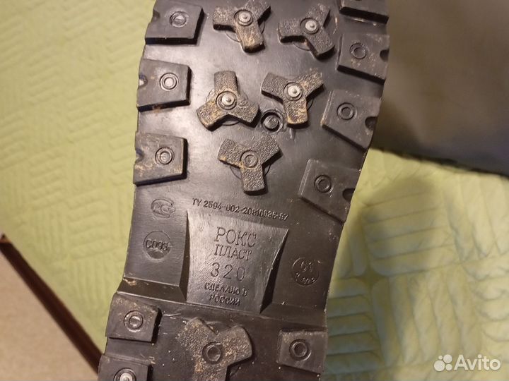 Рыбацкие сапоги зимние шипы