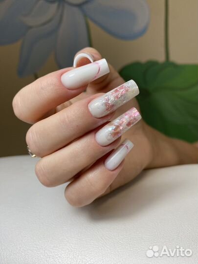 Услуги маникюра на дому. Наращивание ногтей