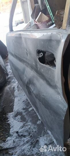 Дверь передняя левая Honda HRV 3 дверая