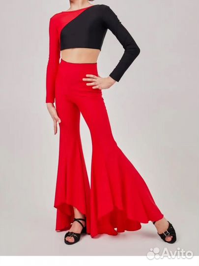 Костюм для танцев (брюки и топ)