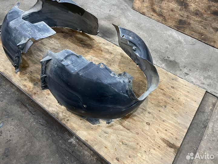 Подкрылок передний Ford Focus 2 Фокус 2 оригинал