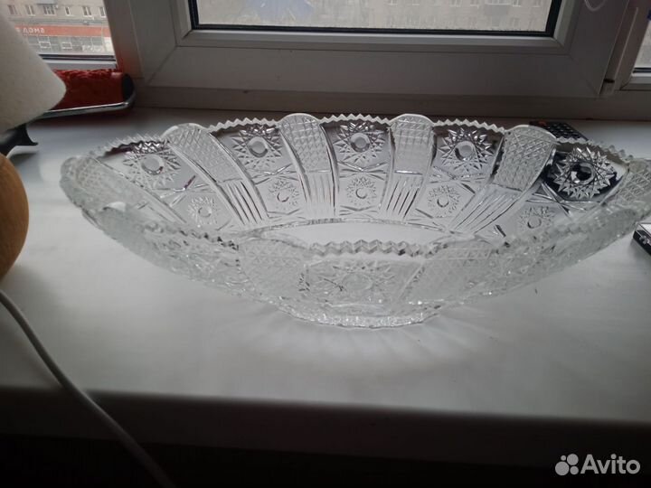 Хрустальная ваза