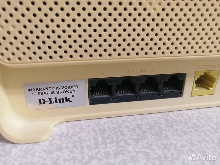 Wi-Fi роутер D-Link DIR-825
