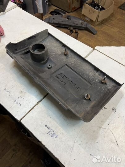 Декоративная накладка двигателя Geely Emgrand EC7