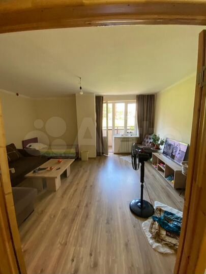 2-к. квартира, 71,5 м², 1/10 эт.