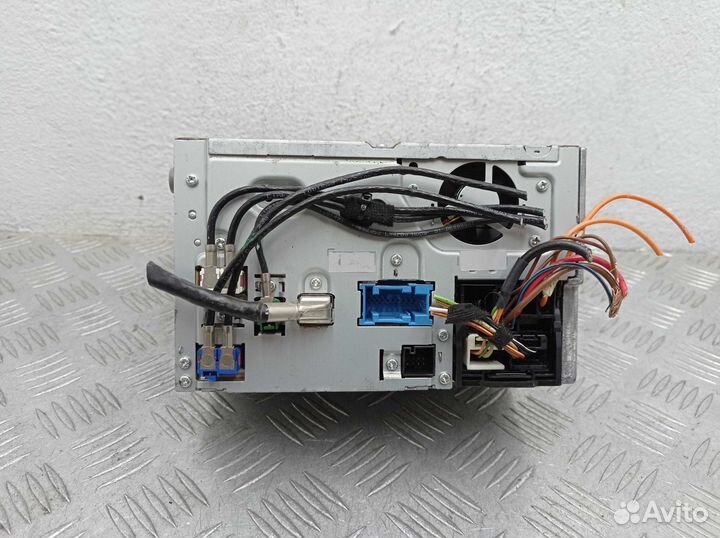 Магнитола Mercedes GLK X204 2049006002