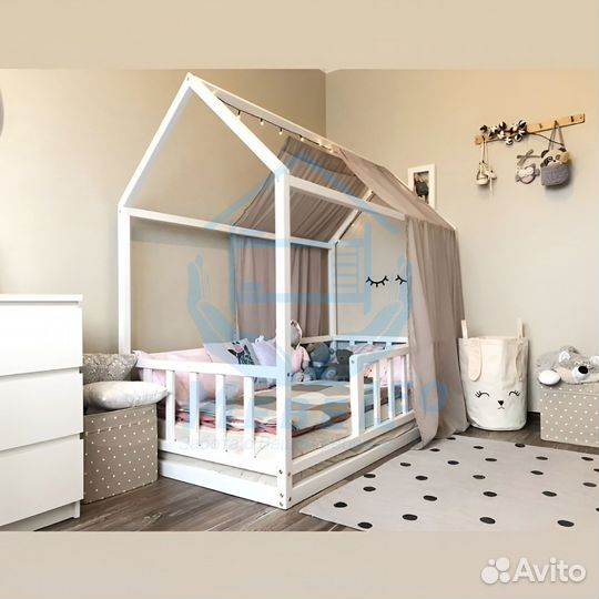 Кровать Домик