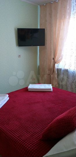 2-к. квартира, 52 м², 1/9 эт.