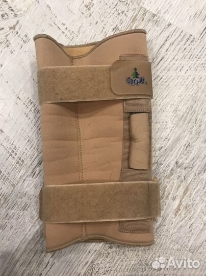 Коленный ортез