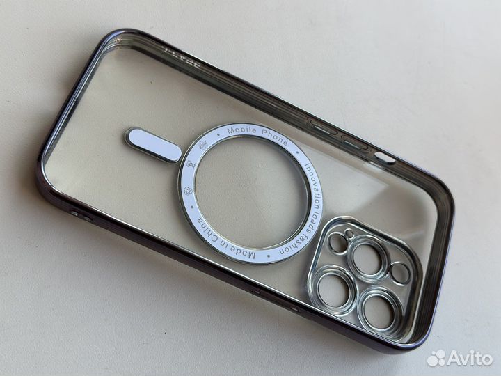 Чехол на iPhone 14 про