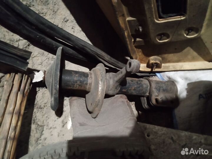 Передние стойки ваз-2114