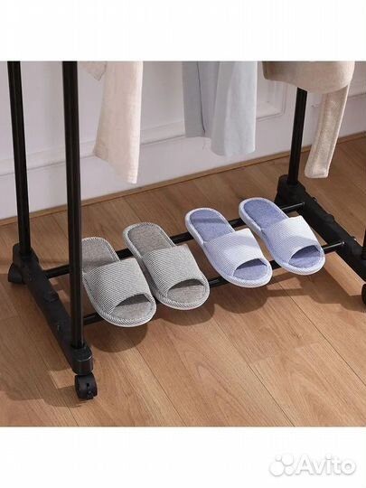 Вешалка напольная двойная на колёсиках