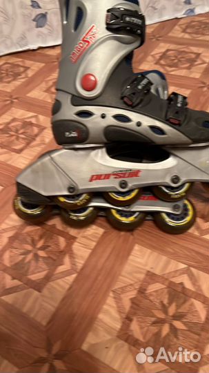 Роликовые коньки