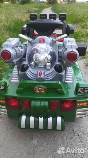 Детский внедорожник электромобиль квадроцикл
