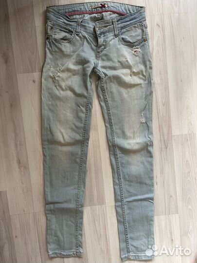 Джинсы Stradivarius 42