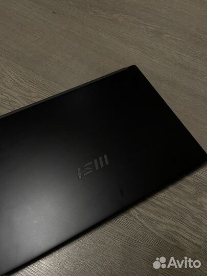 Ноутбук msi