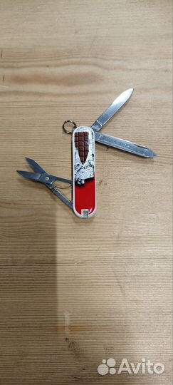 Швейцарский нож-брелок Victorinox Chocolate