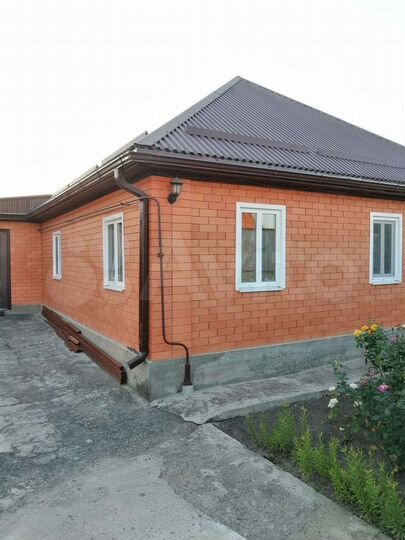 Дом 93,6 м² на участке 9 сот.