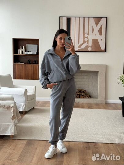 Костюм спортивный женский плюш