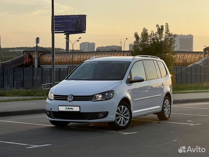 Volkswagen Touran, 2010