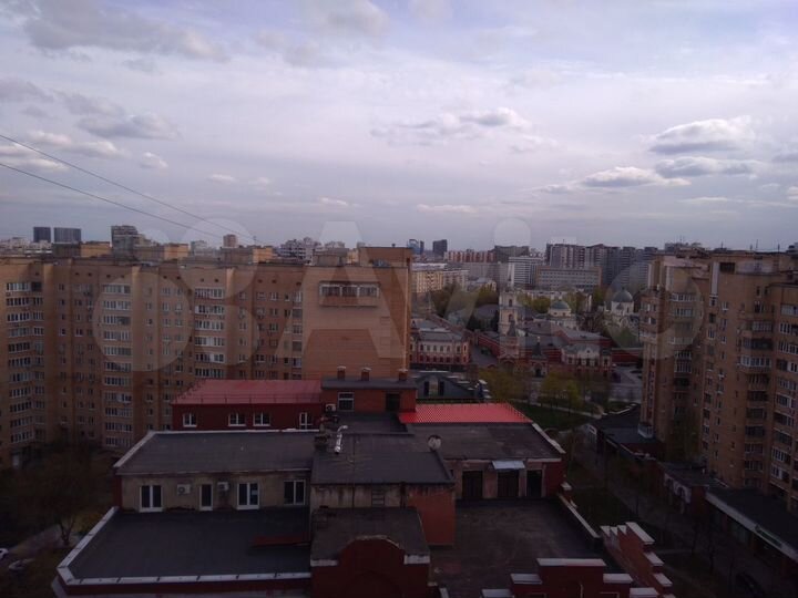 Комната 11 м² в 2-к., 16/16 эт.