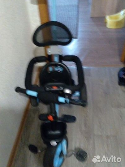 Детский трехколесный велосипед