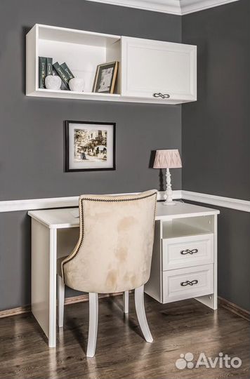 Спальный гарнитур для детской Мишель белый матовый