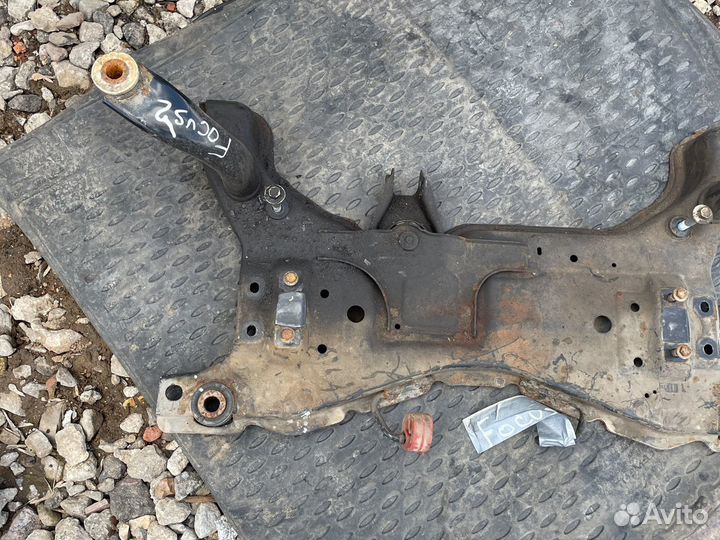 Подрамник Форд focus 2