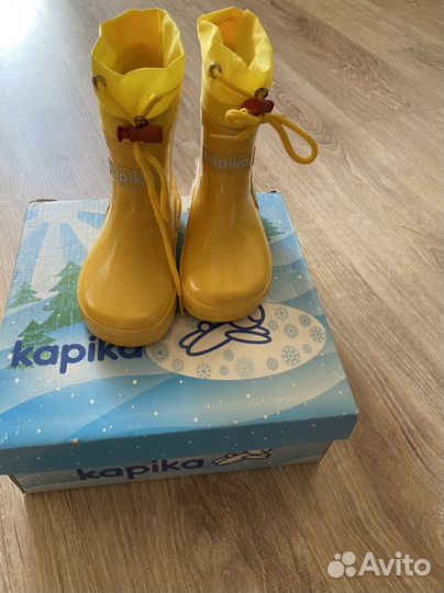 Резиновые сапоги