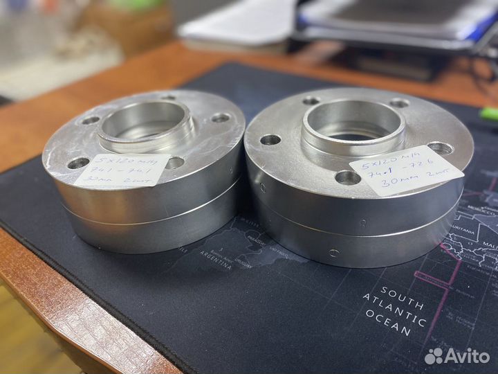 Проставки,шайбы для колес 5х120 74.1-72.6 30мм М14