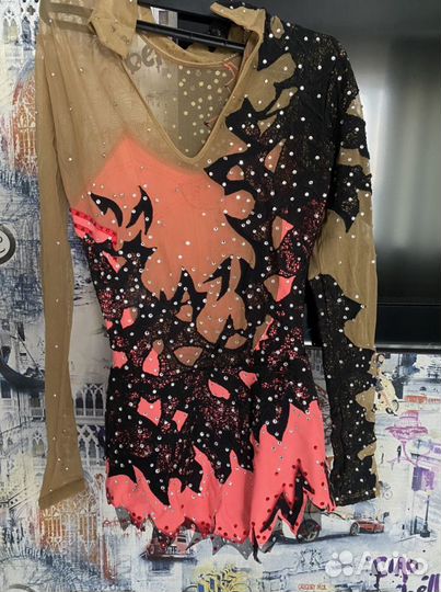 Купальник для художественной гимнастики