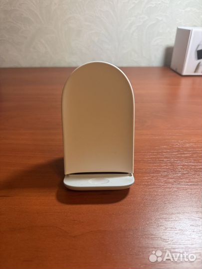 Google pixel stand 2