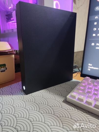 Игровая приставка Xbox one x