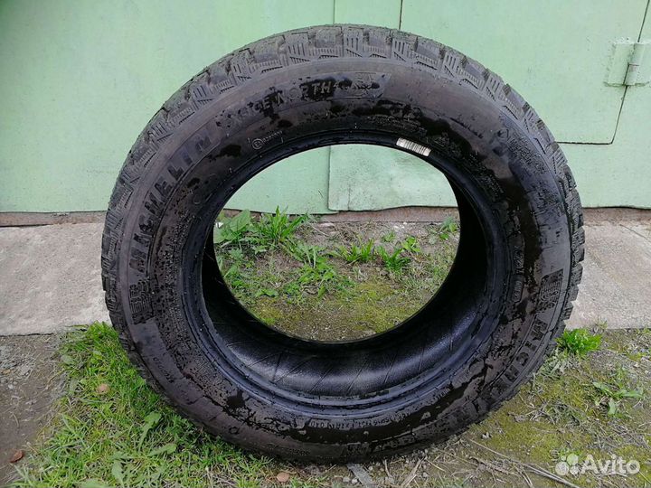 Michelin Agilis X-Ice North 195/65 R15