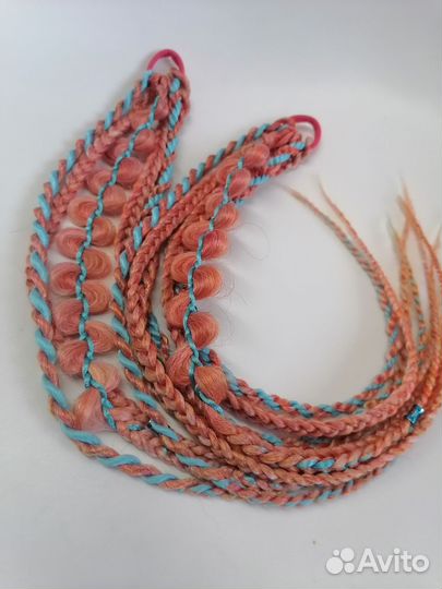 Косы на резинке для волос