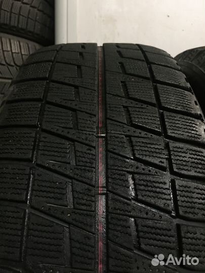 Bridgestone Blizzak Revo2 215/60 R17 96Q