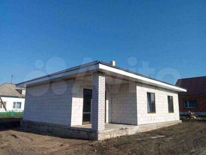 Коттедж 108 м² на участке 6 сот.