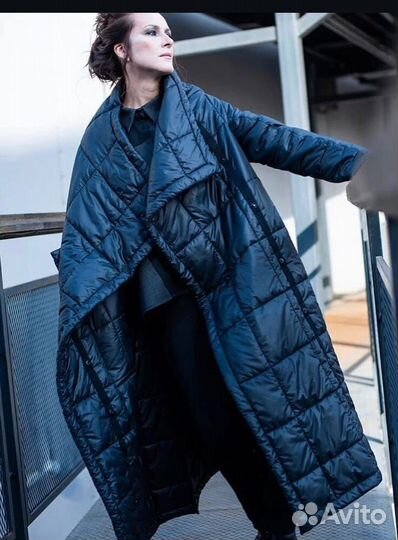Пуховик женский