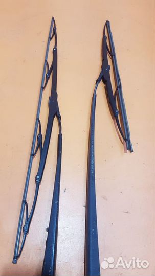 Поводок дворников на BMW X5 E53