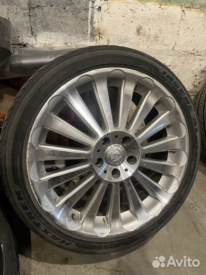 Диски R19 5*114.3 DIA 67.1 с резиной
